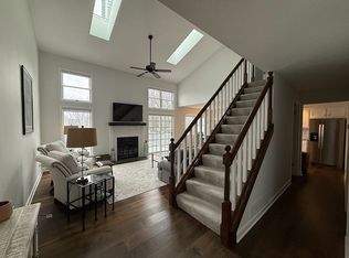 13 Leeward Ln, Canandaigua, NY 14424