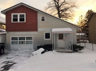 160 Bay Shore Dr, Bay City, MI 48706