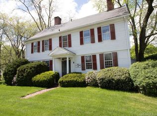 273 Palisado Ave, Windsor, CT 06095