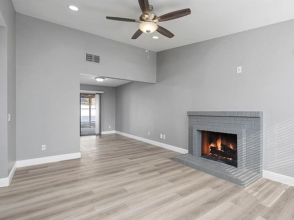 4th image of 2209 Glenrio Way