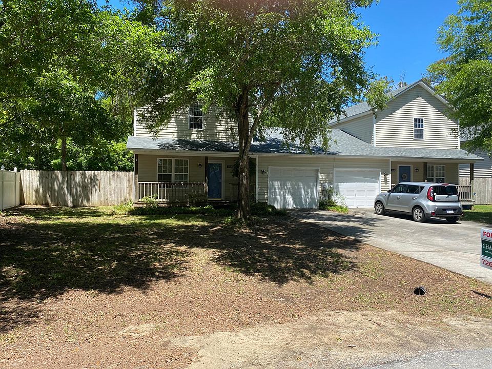 1st image of 202 Hickory Dr #A