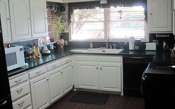 2nd image of 3003 Eastover Dr