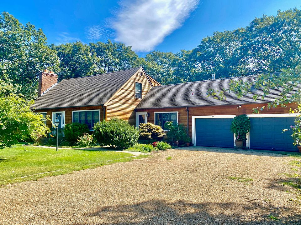 33 Teaberry Ln, Edgartown, MA 02539 MLS 32200323 Zillow