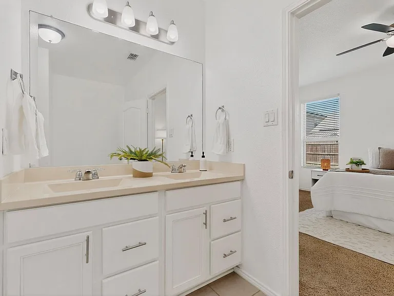 6212 Topsail Dr — Photo 19