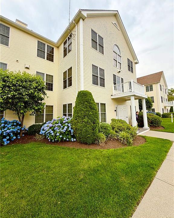 1st image of 45 Saw Mill Dr Unit 301