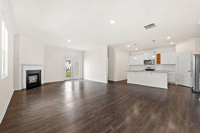 6830 Scarlet Oak Way — Photo 9