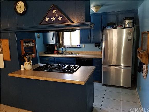 5th image of 553 S Hilda St