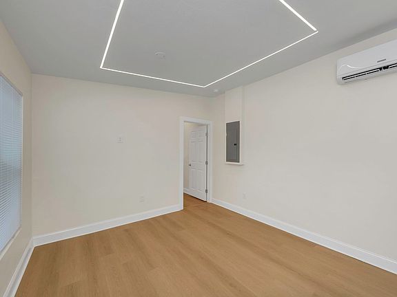 3rd image of 79 Patricia Ave #1