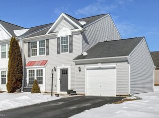 3751 Rolling Hills Dr, Greencastle, PA 17225