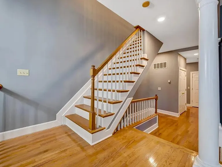 850 Lincoln Ave #2 — Photo 22
