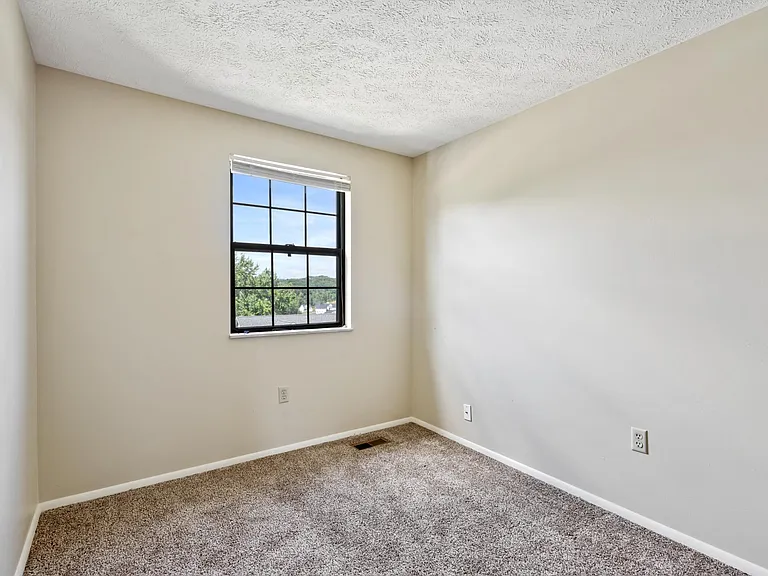 2851 Dolores Dr — Photo 18