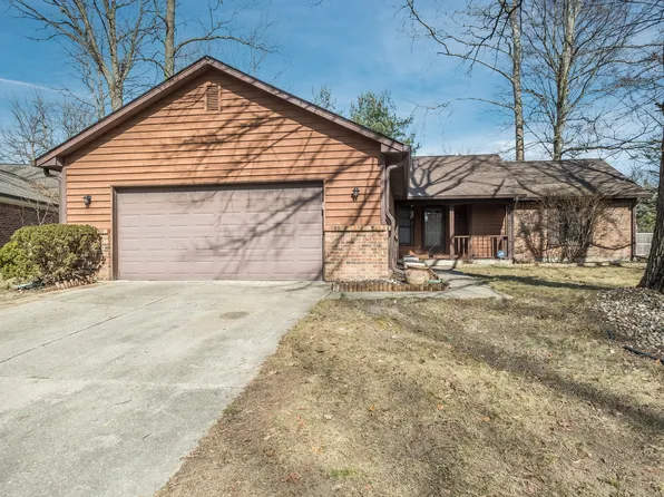 4344 Ashwood Dr, Indianapolis, IN 46268