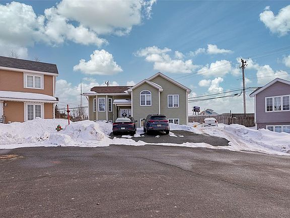 5th image of 28 RATHBURN Drive