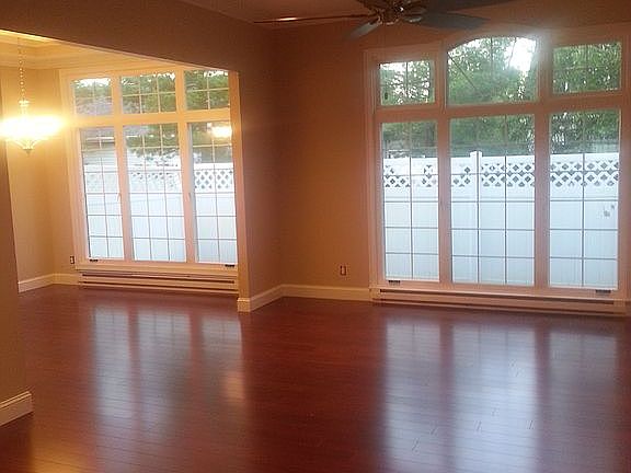 2nd image of 307 W Barrington Dr