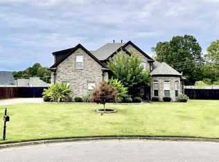 165 Sheraton Cv, Oakland, TN 38060