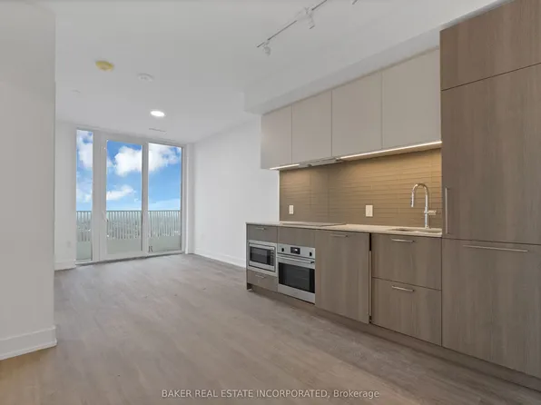 36 Olive Ave #2308, Toronto, ON M2N 7E6