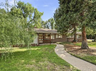 7990 Crest Dr, Lakewood, CO 80214