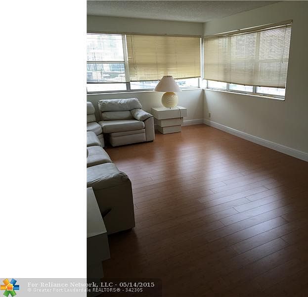 1st image of 111 Golden Isles Dr #10
