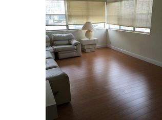 111 Golden Isles Dr #10, Hallandale Beach, FL 33009