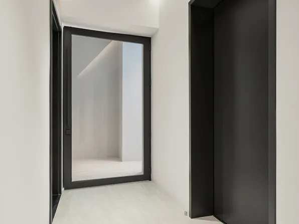 172 Madison Avenue image 24 of 24