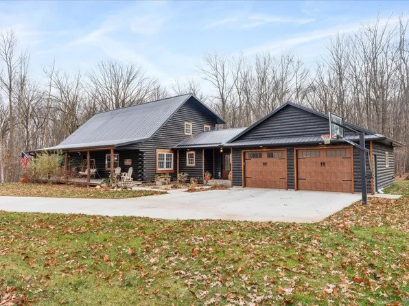 744 50th Ave, Clear Lake, WI 54005