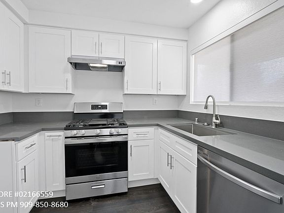 4th image of 8664 Calle Del Prado