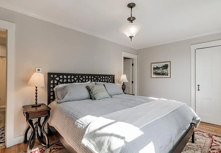 7 Atlantic St #1 — Photo 12