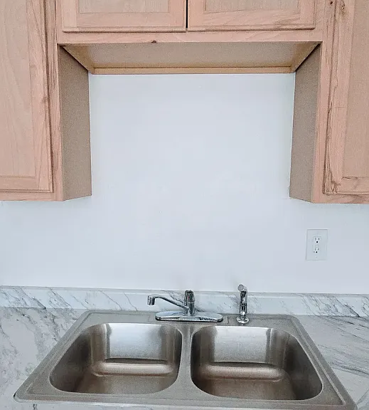 2601 E Monte Cristo Ave #1 — Photo 3