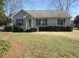 246 Trollingwood Rd, Haw River, NC 27258