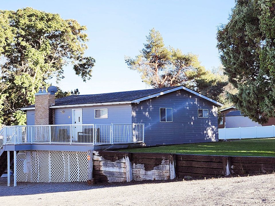 1st image of 700 S 46th Ave