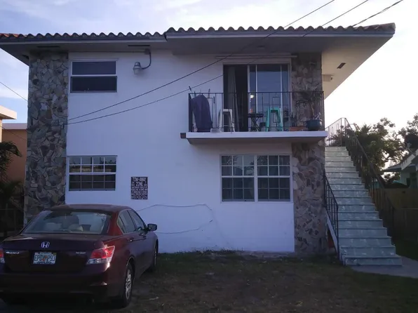 1646 NW 2nd St, Miami, FL 33125