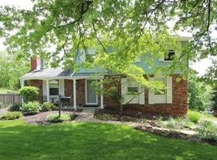 1007 Willow Glen Dr, Bethel Park, PA