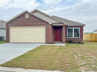 31 Sunny Oak Trl, Conway, AR 72032