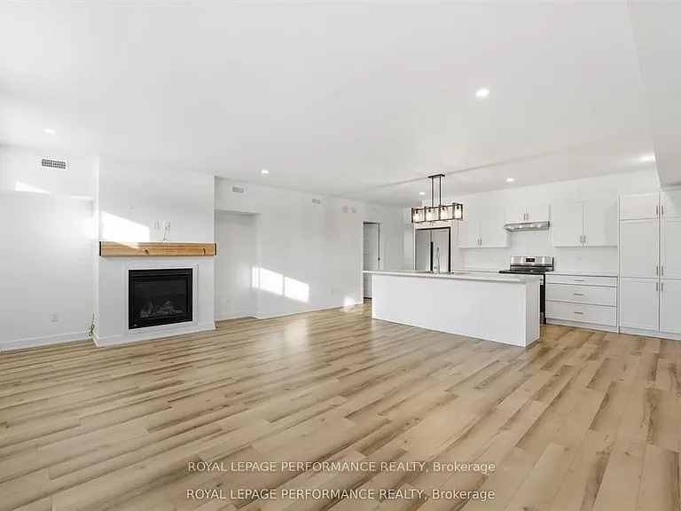 31A Marcel St — Photo 3