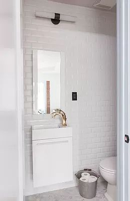 5th image of 25 Brooklyn Ave #3B