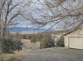 7467 Harpold Rd, Klamath Falls, OR 97603