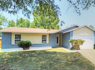9053 E 95th St, Tulsa, OK 74133