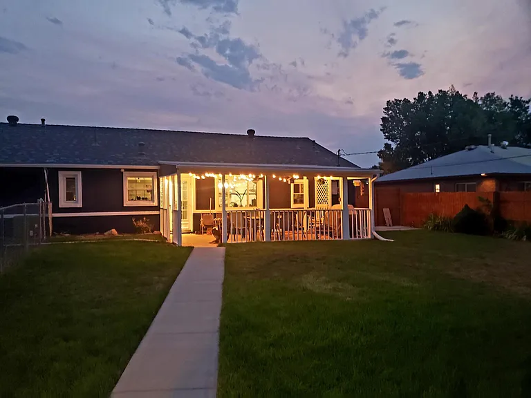 836 Scranton St — Photo 14