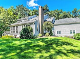 497 Watertown Rd, Middlebury, CT 06762