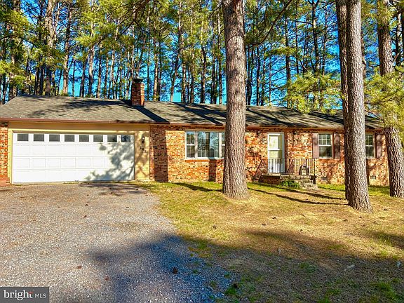 2nd image of 102 Carroll Dr