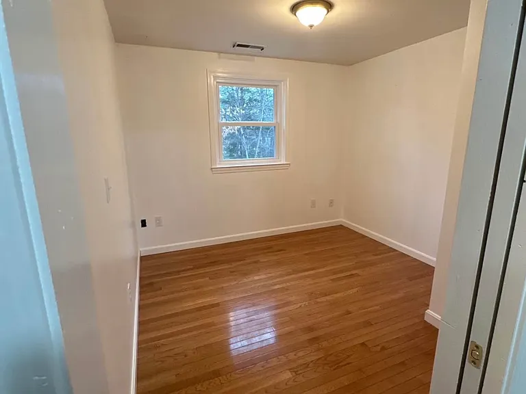 7 Ivy Dr — Photo 11