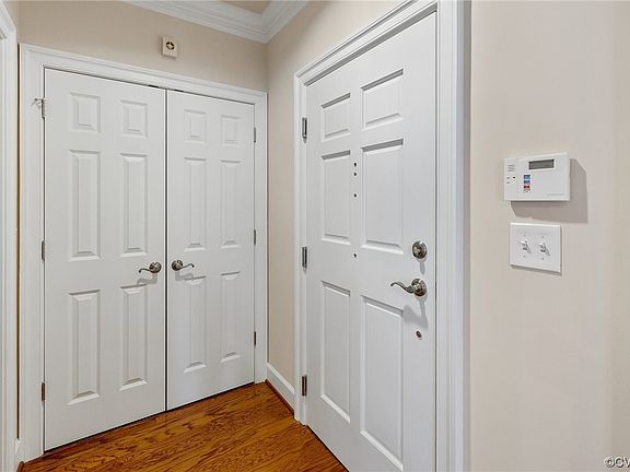 3rd image of 250 Finial Ave Unit 3B