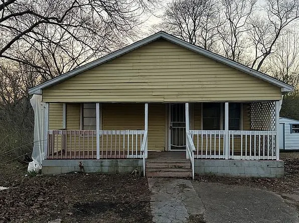 128 Church St, Adamsville, AL 35005