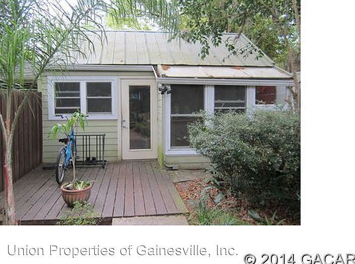 1st image of 1035 NE 3rd Ave #A