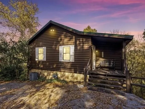 540 Hideaway Ridge Cir, Sevierville, TN 37862