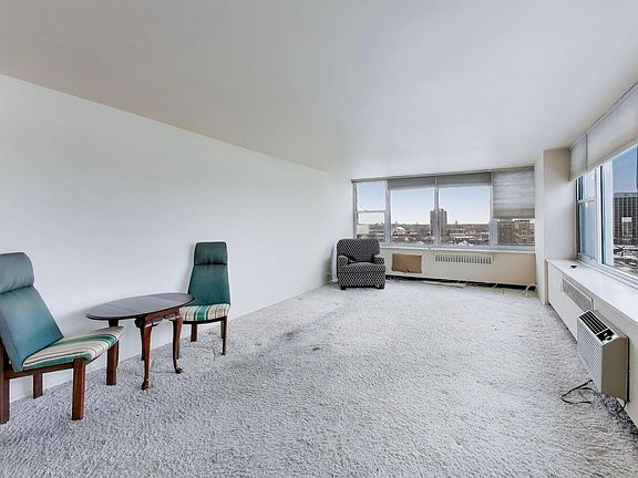 3rd image of 4250 N Marine Dr APT 1236