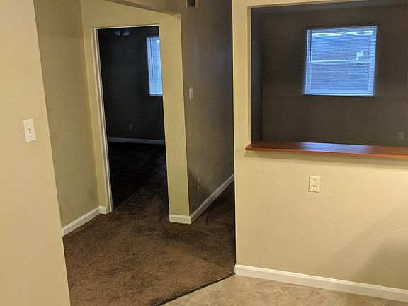4th image of 2040 Yale Ave APT 5