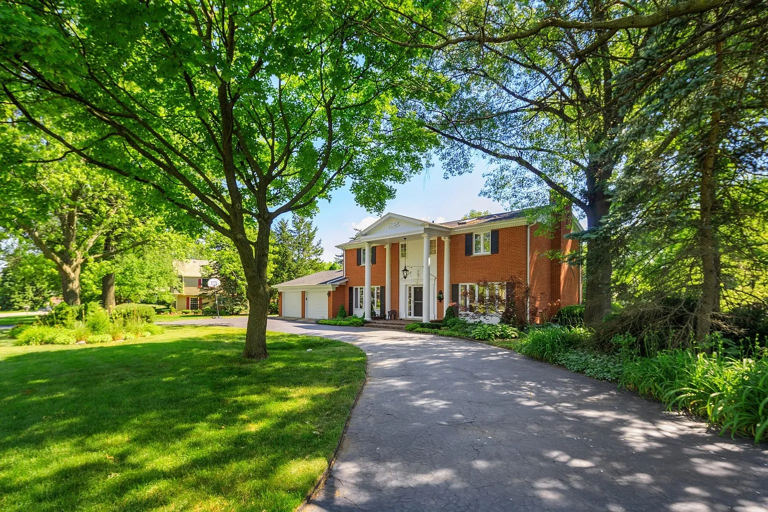 3 Devonshire Dr photo 1