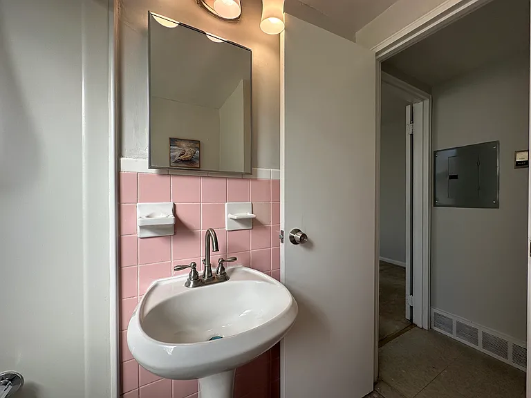 4525 Lardner St #1 — Photo 12