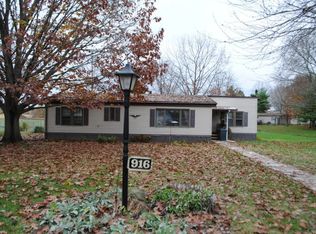 916 Krista Ct, Lancaster, PA 17601